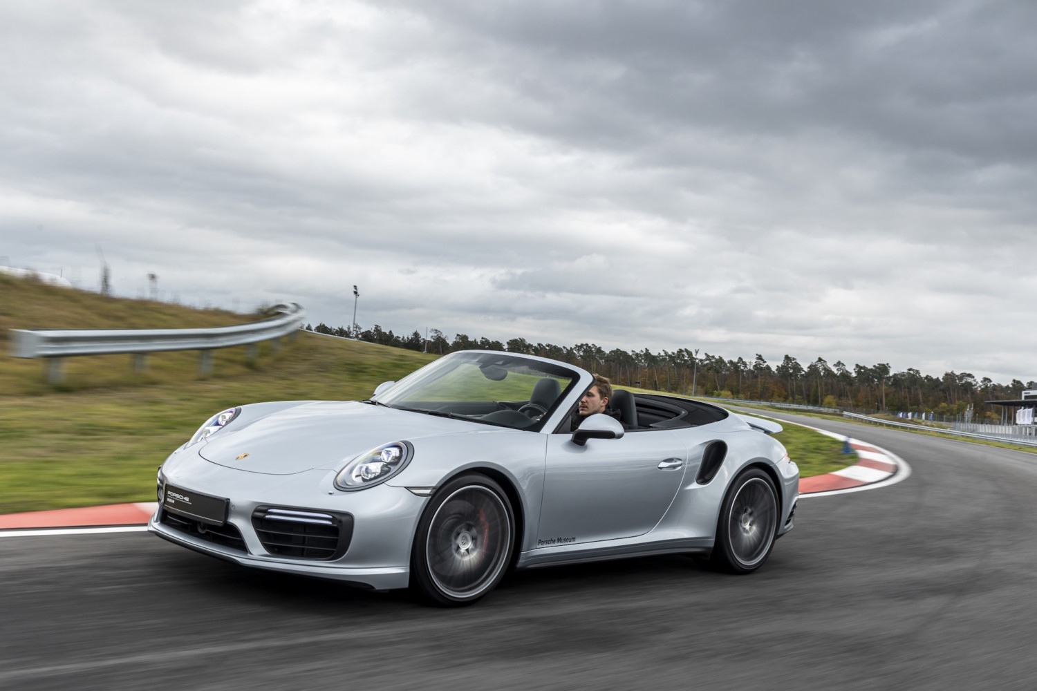 Porsche 911 Turbo (991) Porsche 911 Turbo (991)