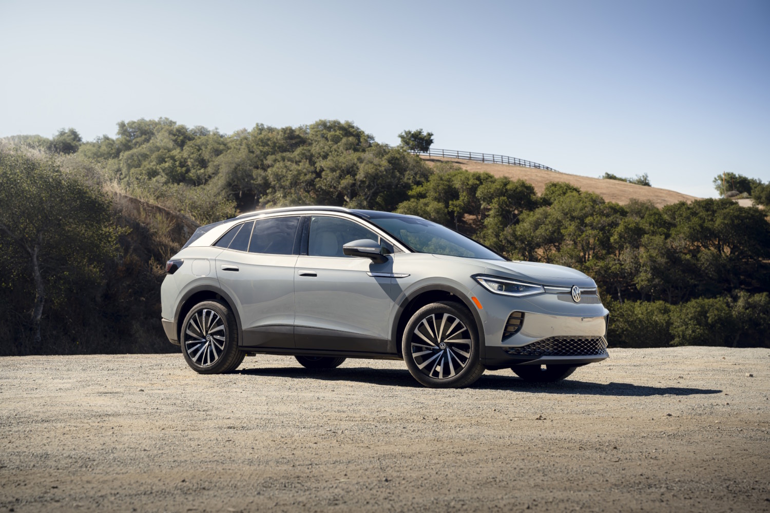 Volkswagen ID.4 (Front) Volkswagen ID.4 (Front)